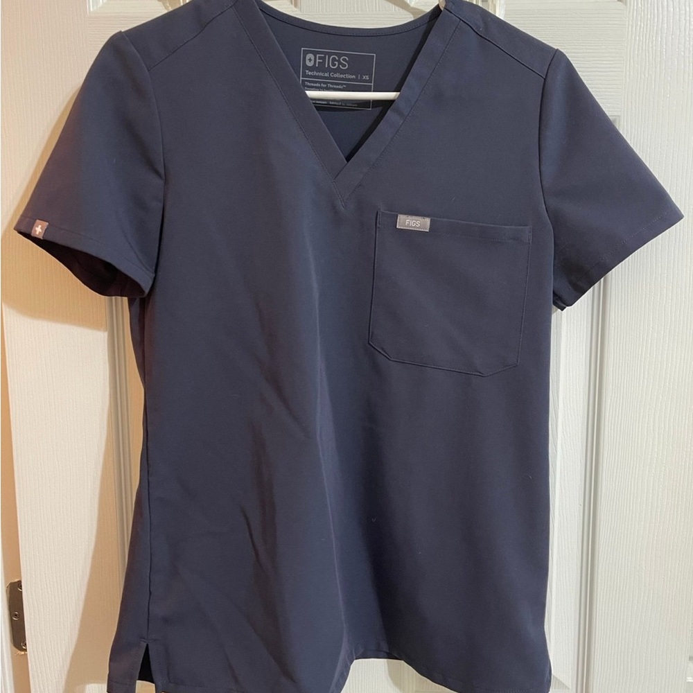 Quiet Navy XS Figs Scrub SET